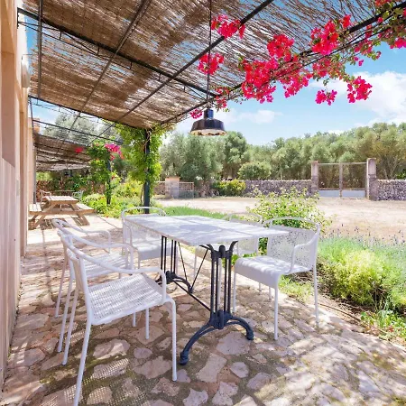 Dom wakacyjny Duplex On Estate With Private Access To The Beautiful In Mallorca